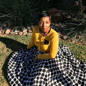 Meet your Posher, Carla